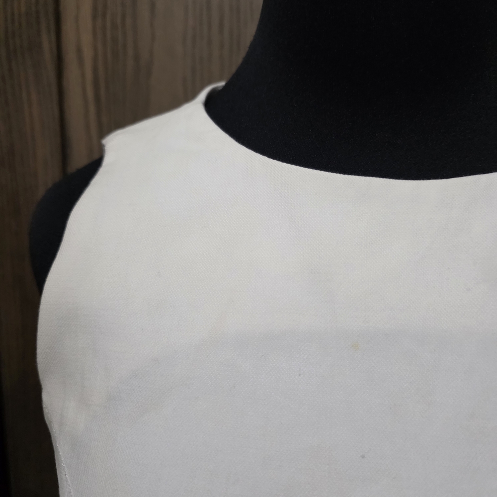 LAST CHANCE Thomas Wylde Asymmetrical White Dress with Zipper Accents - Picture 6 of 6